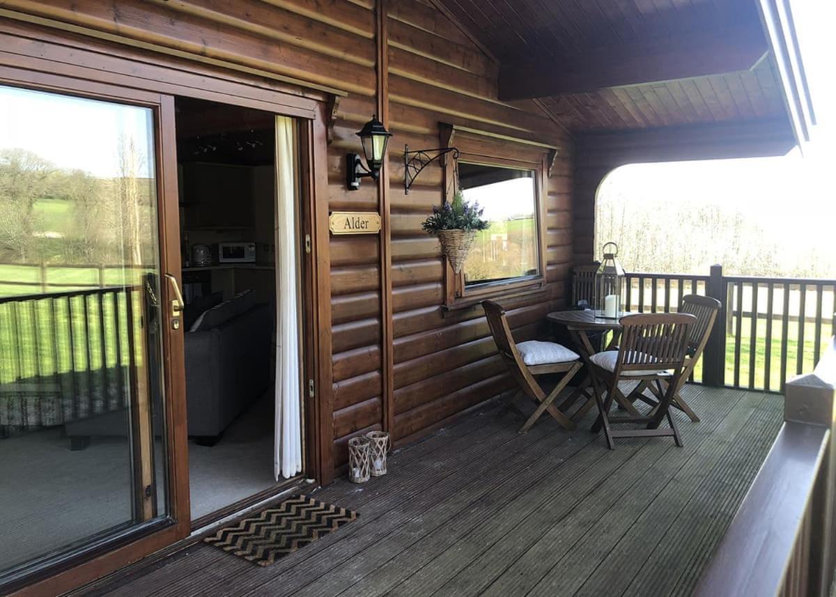 Fingle Glen Lodges Whitestone Exterior photo